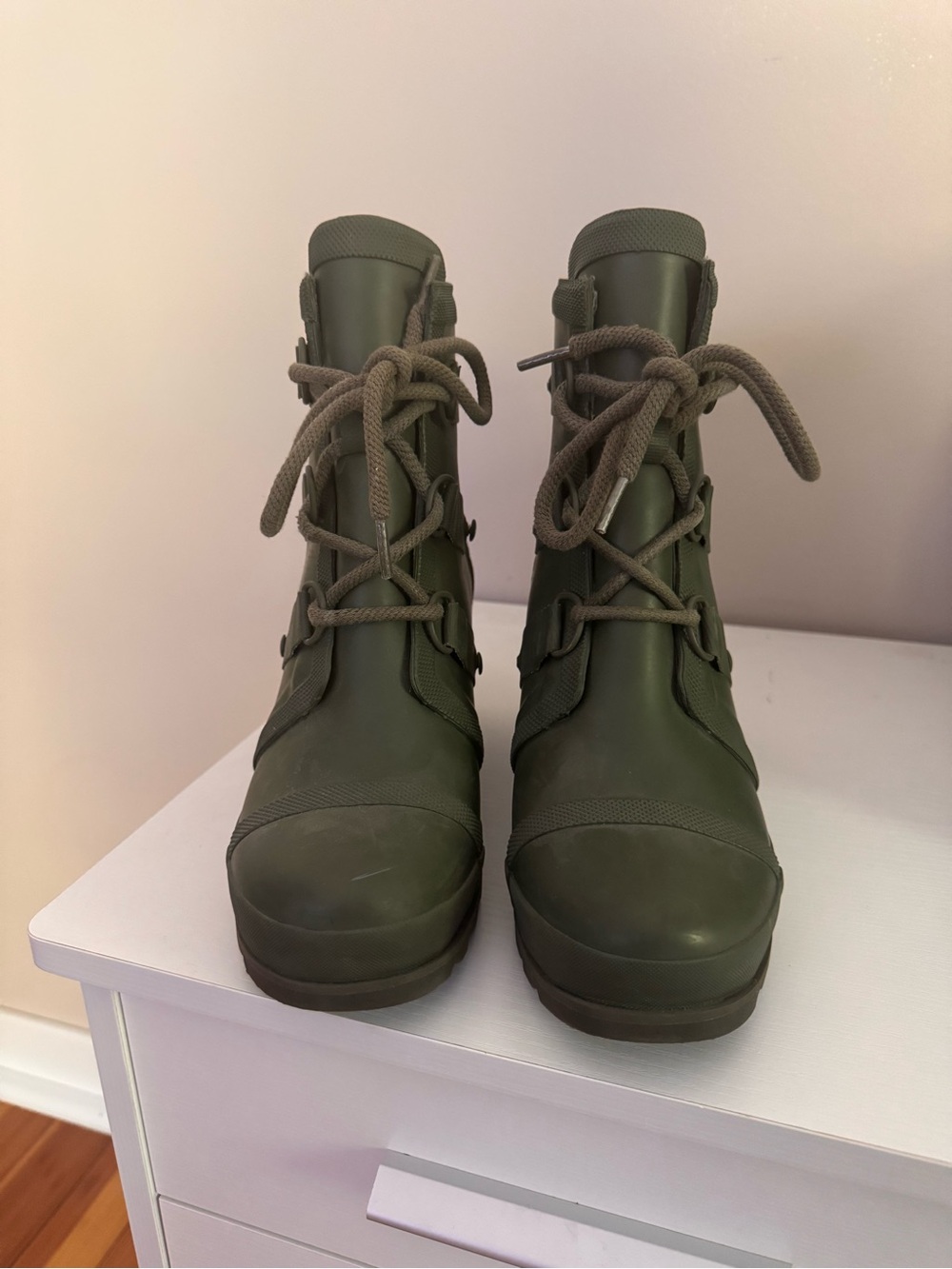 Sorel Olive Green Lace-Up Rain Boots